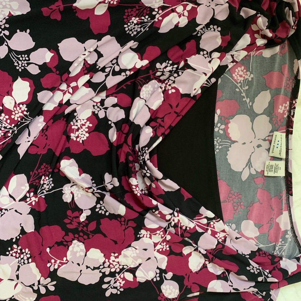Covington long sleeve floral top blouse